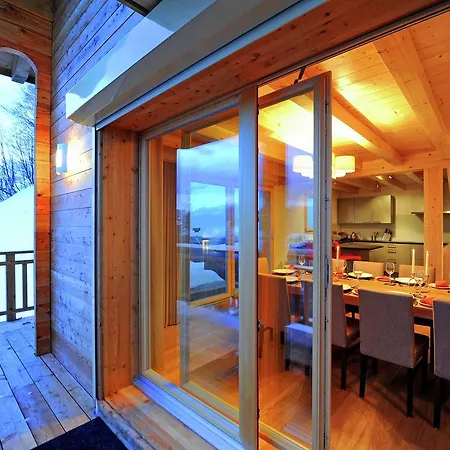 Splendid Valley View Chalet In
