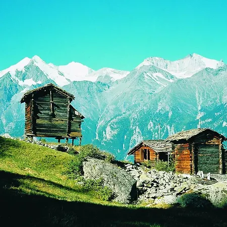 Splendid Valley View Chalet In Les Collons
